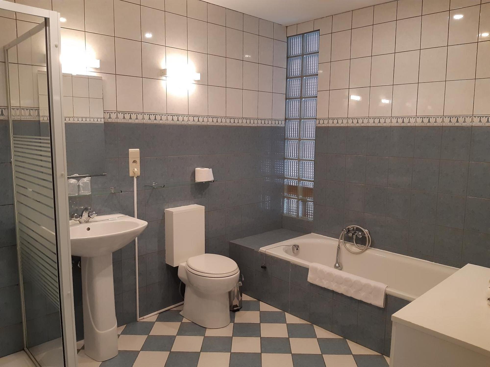 Chanteloup, Maison D'Hotes - Halleux Halleux  Rum bild